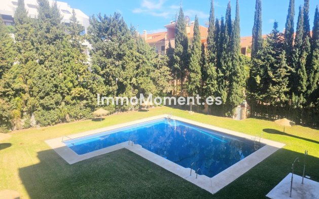 Resale - Apartment - Marbella - Artola