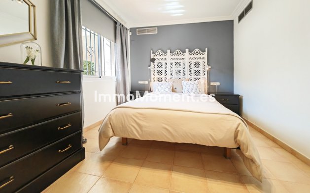 Wiederverkauf - Villa - Marbella - Marbesa