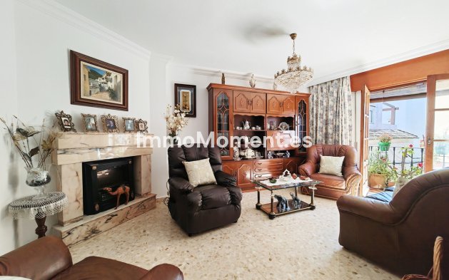 Revente - Maison mitoyenne - Estepona  - Estepona Centro