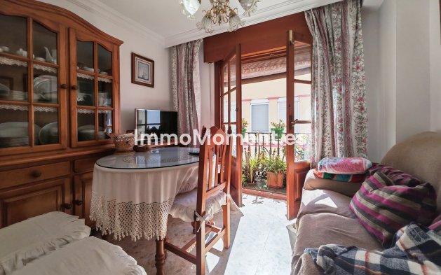 Revente - Maison mitoyenne - Estepona  - Estepona Centro