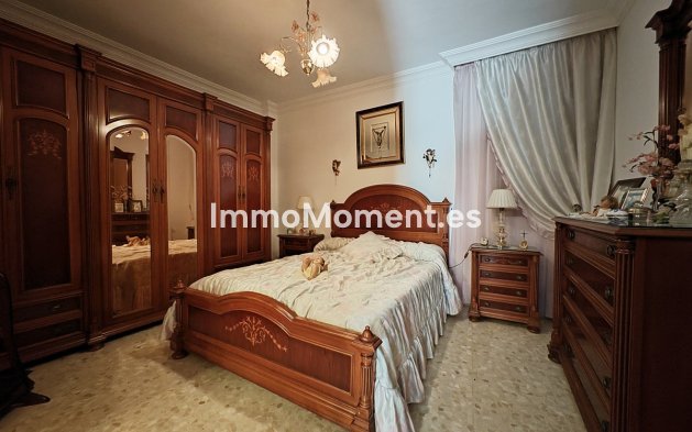 Revente - Maison mitoyenne - Estepona  - Estepona Centro