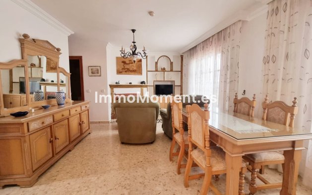 Revente - Maison mitoyenne - Estepona  - Estepona Centro