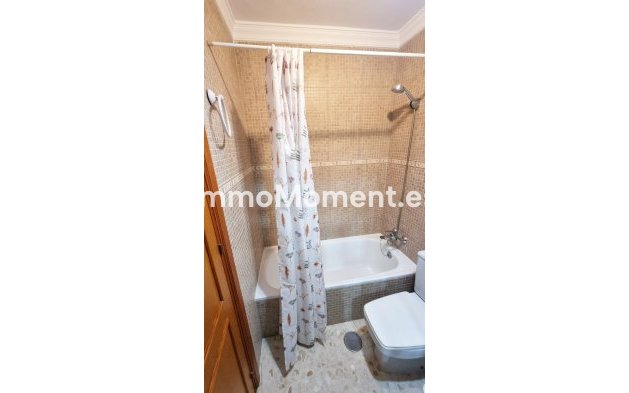 Revente - Maison mitoyenne - Estepona  - Estepona Centro