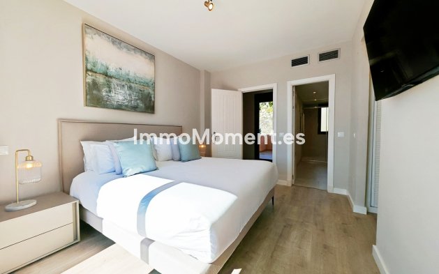 Resale - Apartment - Benahavís - Benahavís Centro