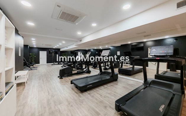 Resale - Apartment - Benahavís - Benahavís Centro