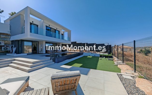 Revente - Villa - Estepona  - Estepona Centro