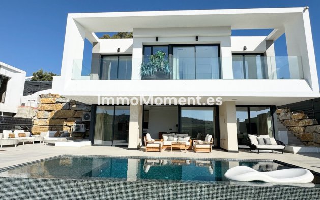 Revente - Villa - Estepona  - Estepona Centro