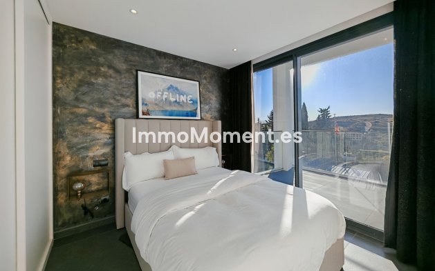 Resale - Villa - Estepona - Valle Romano