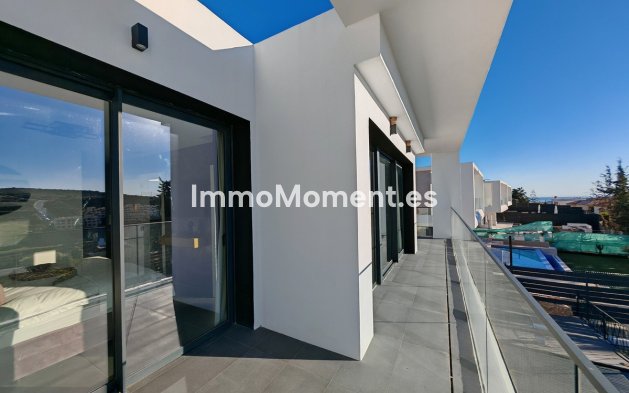 Resale - Villa - Estepona - Valle Romano