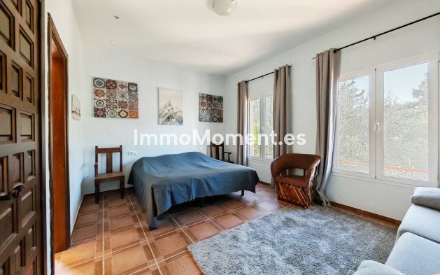 Reventa - Casa de campo - Interior  - Coín