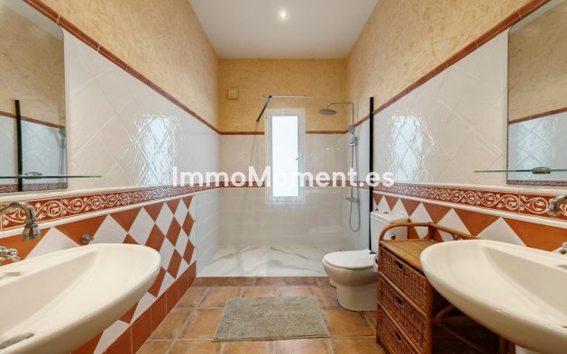 Reventa - Casa de campo - Interior  - Coín