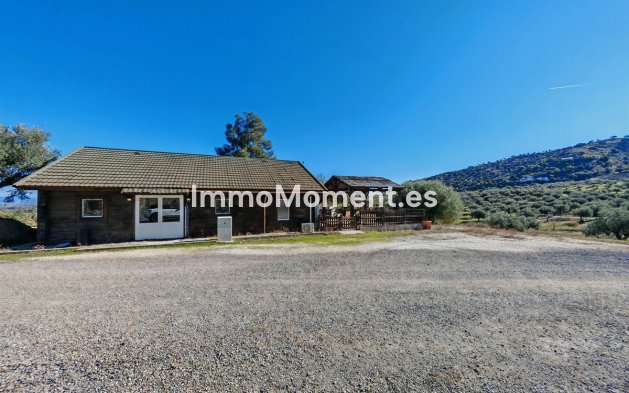 Reventa - Casa de campo - Interior  - Coín