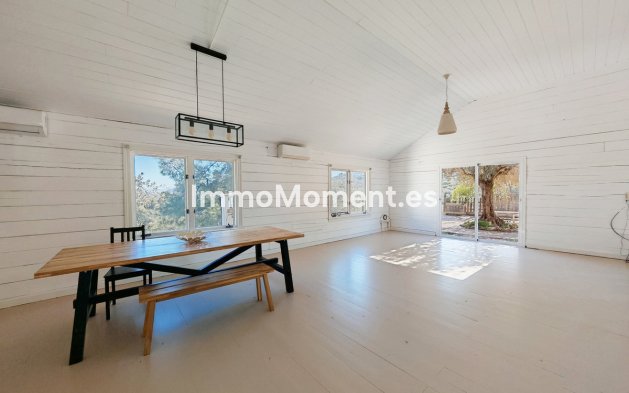 Reventa - Casa de campo - Interior  - Coín