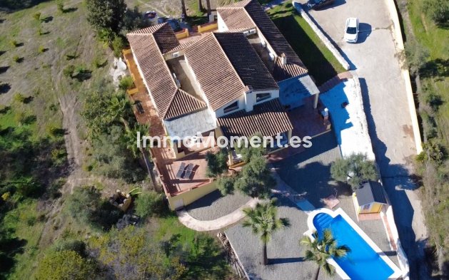 Reventa - Casa de campo - Interior  - Coín