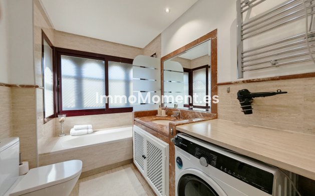 Wiederverkauf - Wohnung - Marbella - La Mairena