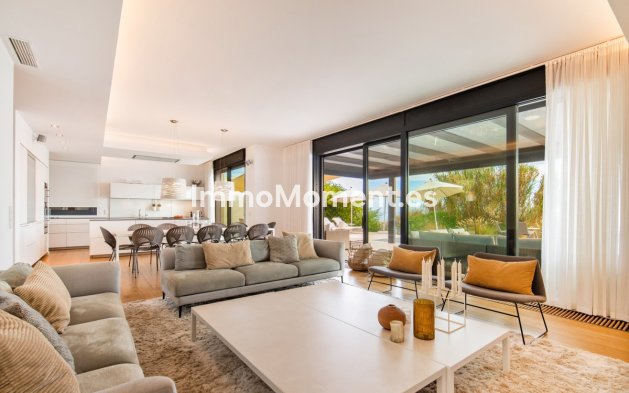 Wiederverkauf - Freistehende Villa - Marbella - Costabella