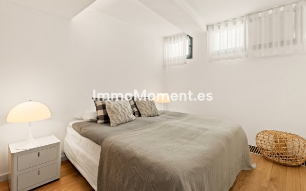Wiederverkauf - Freistehende Villa - Marbella - Costabella