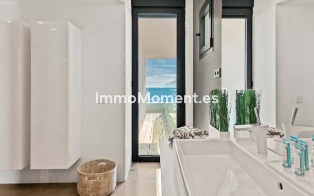 Wiederverkauf - Freistehende Villa - Marbella - Costabella