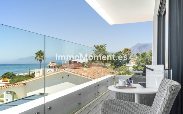 Wiederverkauf - Freistehende Villa - Marbella - Costabella