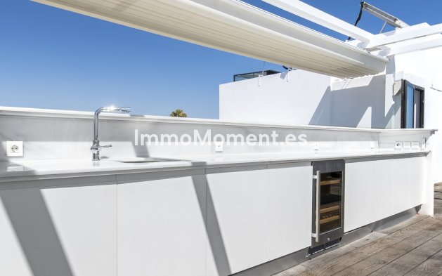 Wiederverkauf - Freistehende Villa - Marbella - Costabella