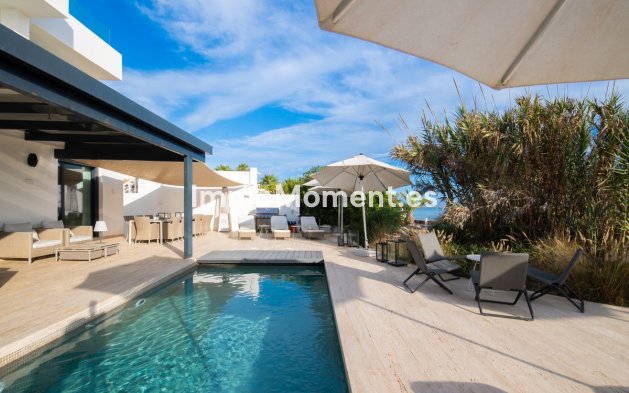 Wiederverkauf - Freistehende Villa - Marbella - Costabella