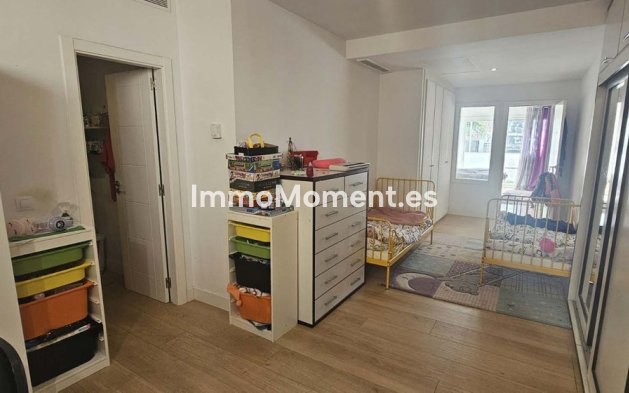 Revente - Villa - Benalmadena - Benalmadena Centro