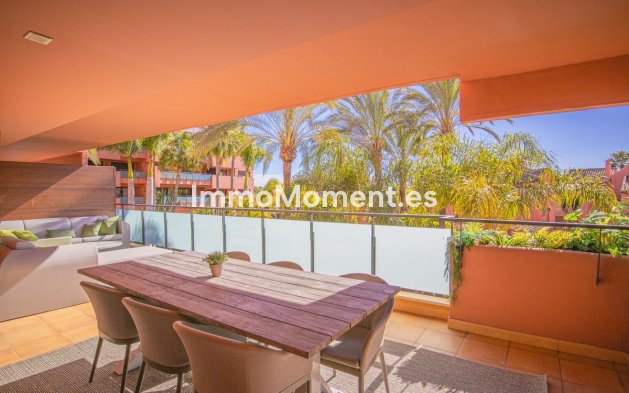 Wiederverkauf - Wohnung - Estepona  - Estepona Centro