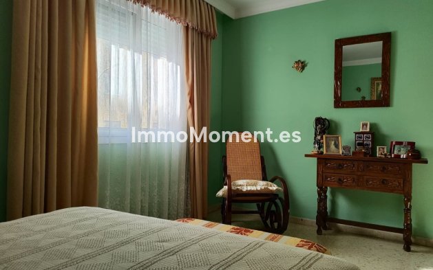 Resale - Apartment - Torremolinos