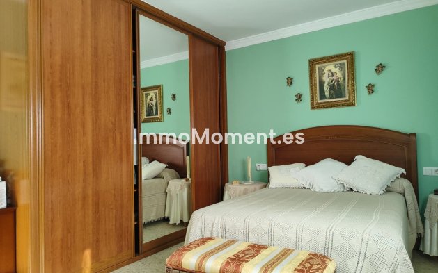 Resale - Apartment - Torremolinos
