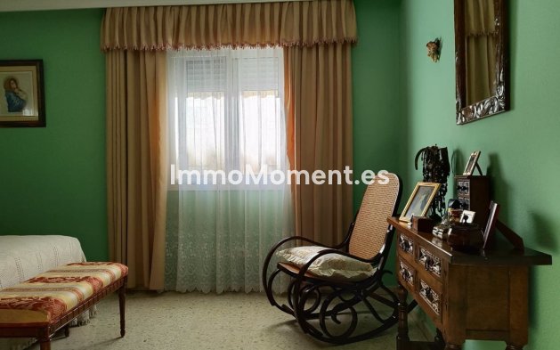 Resale - Apartment - Torremolinos