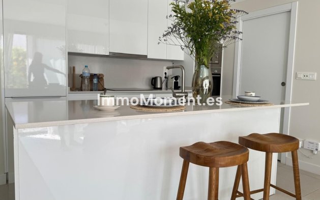 Reventa - Apartamento - Estepona  - Estepona Centro
