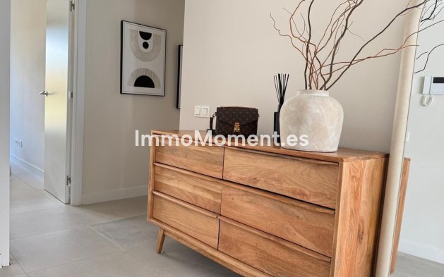 Reventa - Apartamento - Estepona  - Estepona Centro