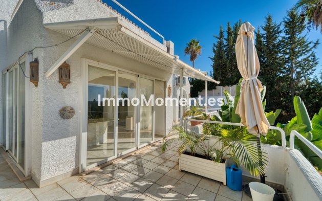 Resale - Villa - Marbella - Nueva Andalucía