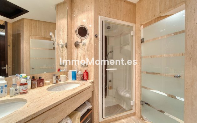 Wiederverkauf - Wohnung - Marbella - Nueva Andalucía