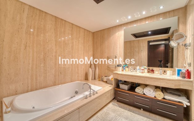 Wiederverkauf - Wohnung - Marbella - Nueva Andalucía