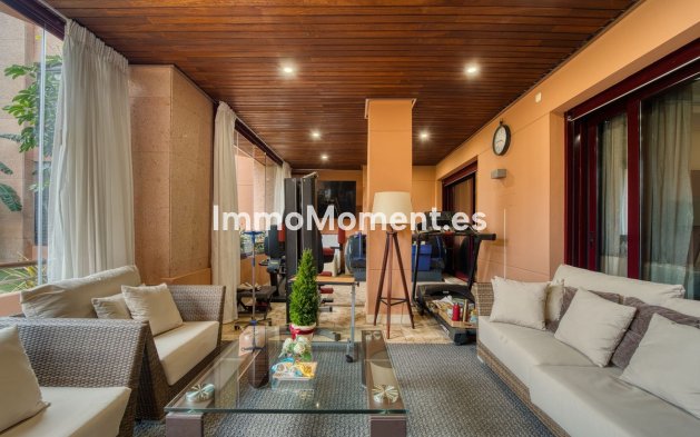 Wiederverkauf - Wohnung - Marbella - Nueva Andalucía