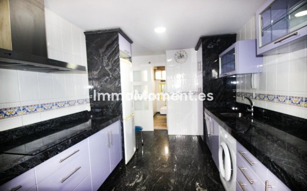 Revente - Maison mitoyenne - Manilva - La Duquesa