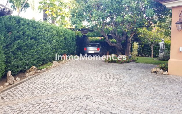 Wiederverkauf - Villa - Marbella - Sierra Blanca