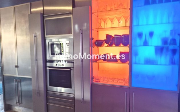 Wiederverkauf - Villa - Estepona  - Estepona Centro