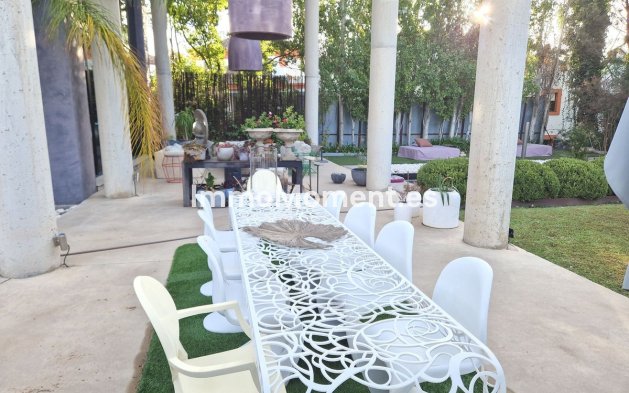 Wiederverkauf - Villa - Estepona  - Estepona Centro