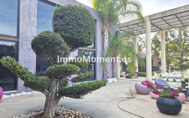 Wiederverkauf - Villa - Estepona  - Estepona Centro