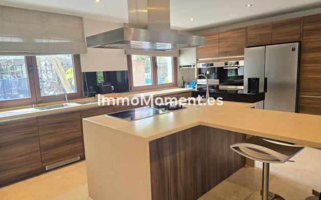 Revente - Villa - Marbella - Marbella Centro