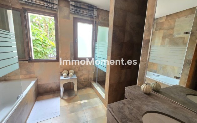 Revente - Villa - Marbella - Marbella Centro
