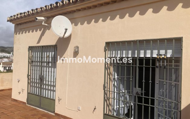 Resale - Villa - Estepona - New Golden Mile