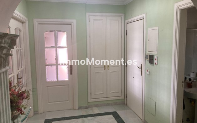 Resale - Villa - Estepona - New Golden Mile