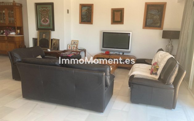 Revente - Maison mitoyenne - Estepona  - Estepona Centro