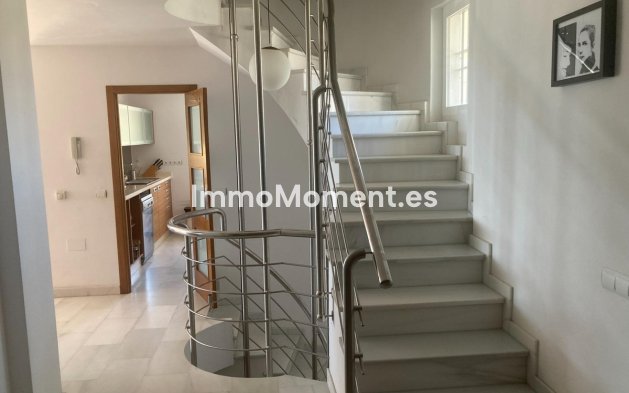 Revente - Maison mitoyenne - Estepona  - Estepona Centro