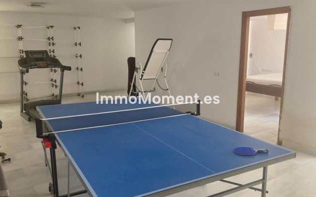 Revente - Maison mitoyenne - Estepona  - Estepona Centro