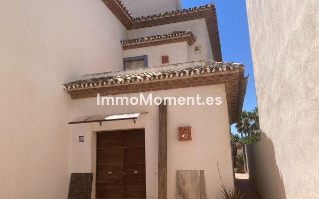 Revente - Maison mitoyenne - Estepona  - Estepona Centro