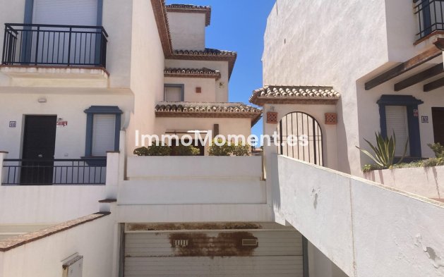 Revente - Maison mitoyenne - Estepona  - Estepona Centro